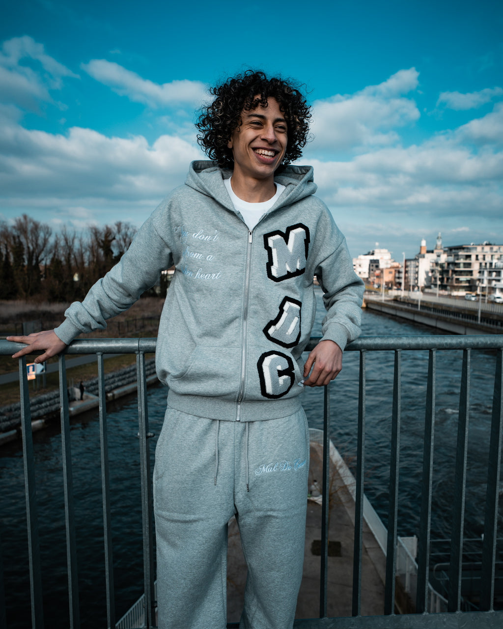 GREY HERITAGE JOGGER PANTS