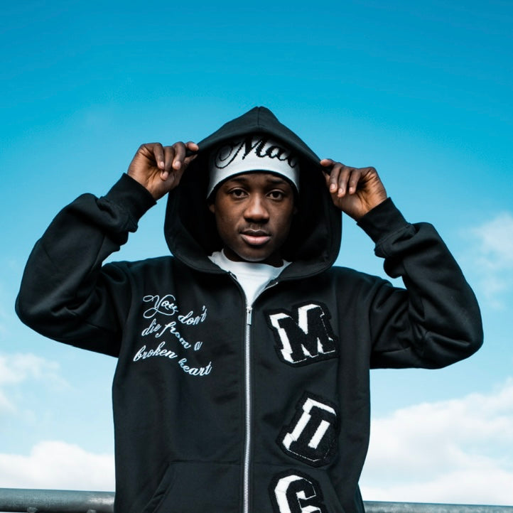 BONNET HERITAGE RÉVERSIBLE BLEU MARINE ET BEIGE