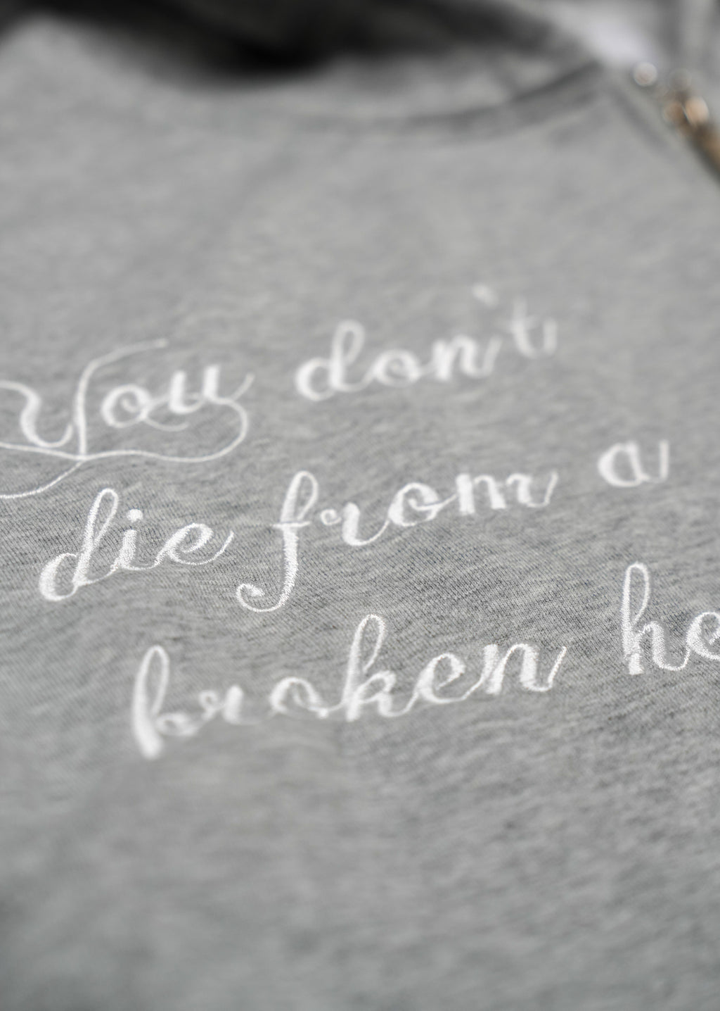 GREY HERITAGE ZIP HOODIE