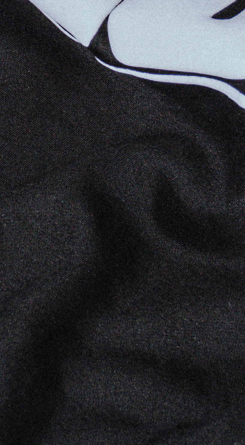 SWEAT À CAPUCHE NOIR GLOBAL